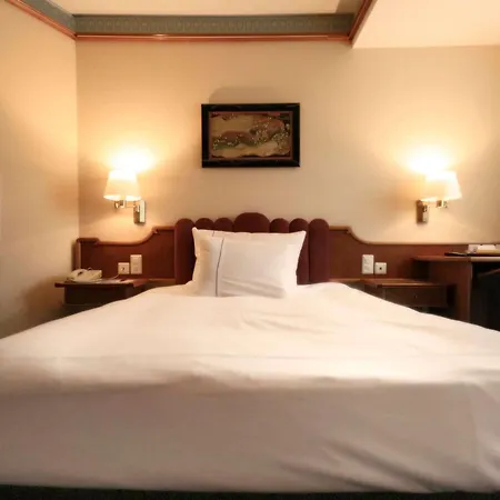 Mirabeau, Bw Signature Collection, Otel